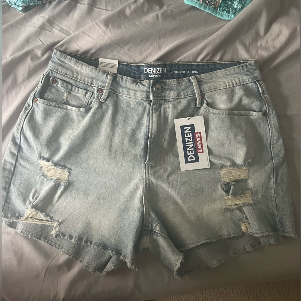 Denizen High Rise Shorts